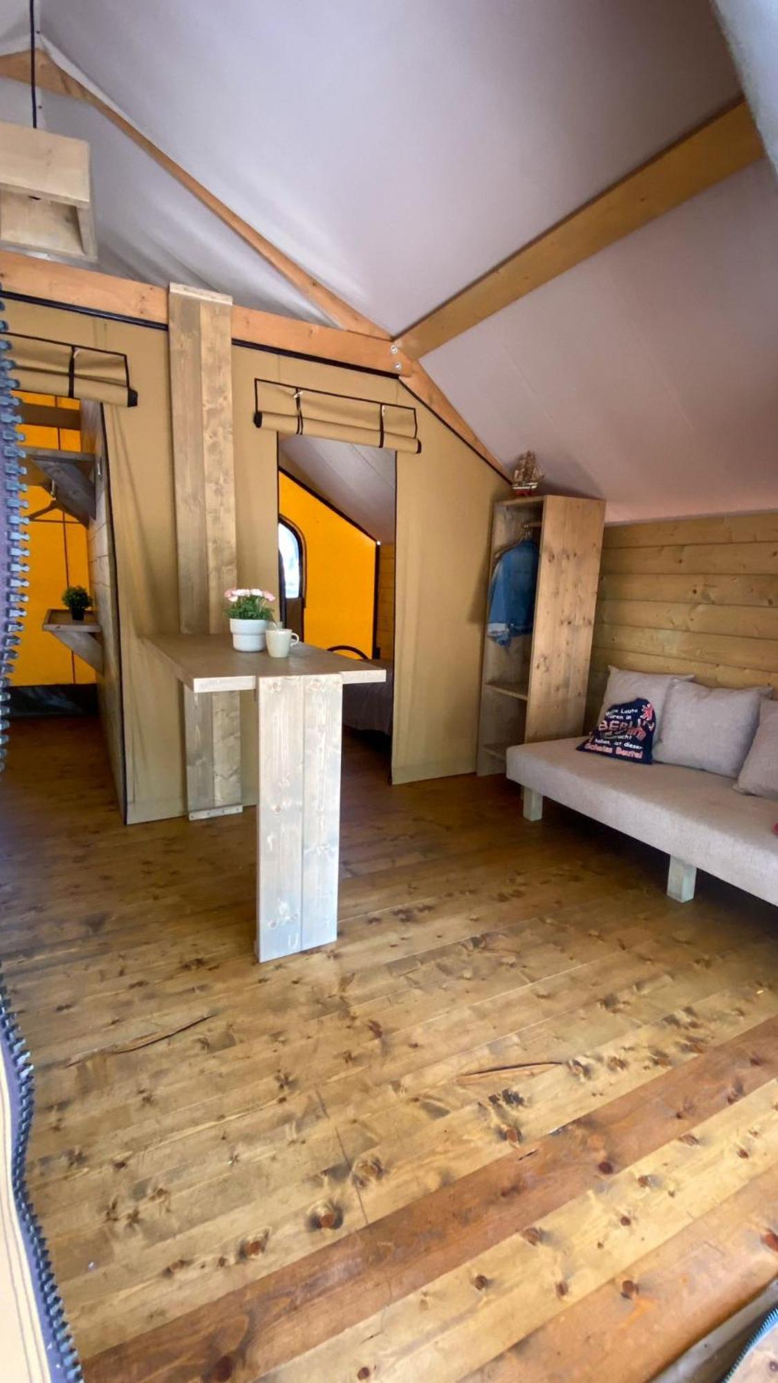 Il Pampaleone Glamping And Resort Ачиреале Номер фото