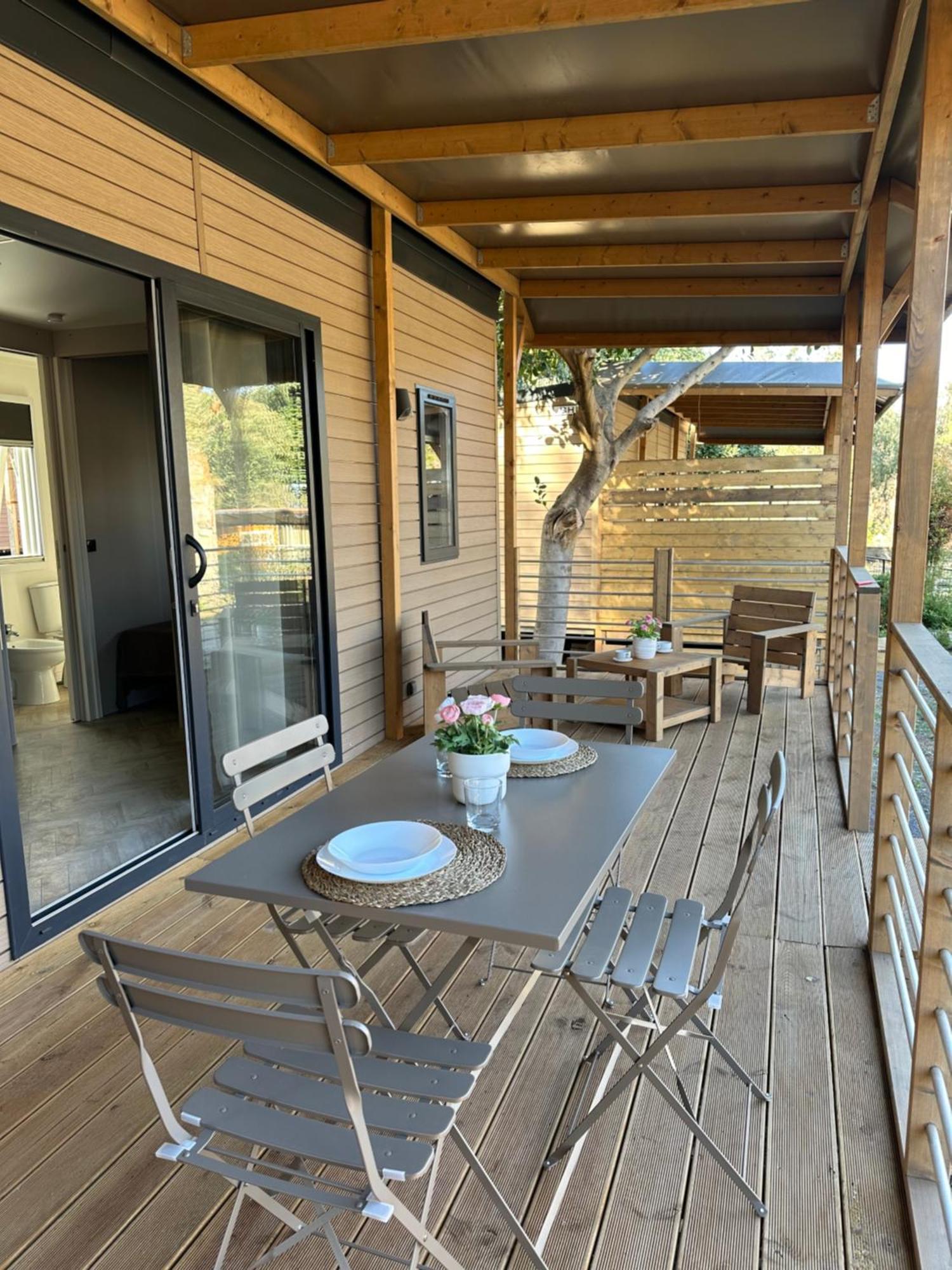 Il Pampaleone Glamping And Resort Ачиреале Номер фото
